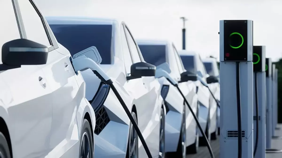 Türkiye\'de ilk kez görüldü: Elektrikli araç satışında sürpriz yükseliş
