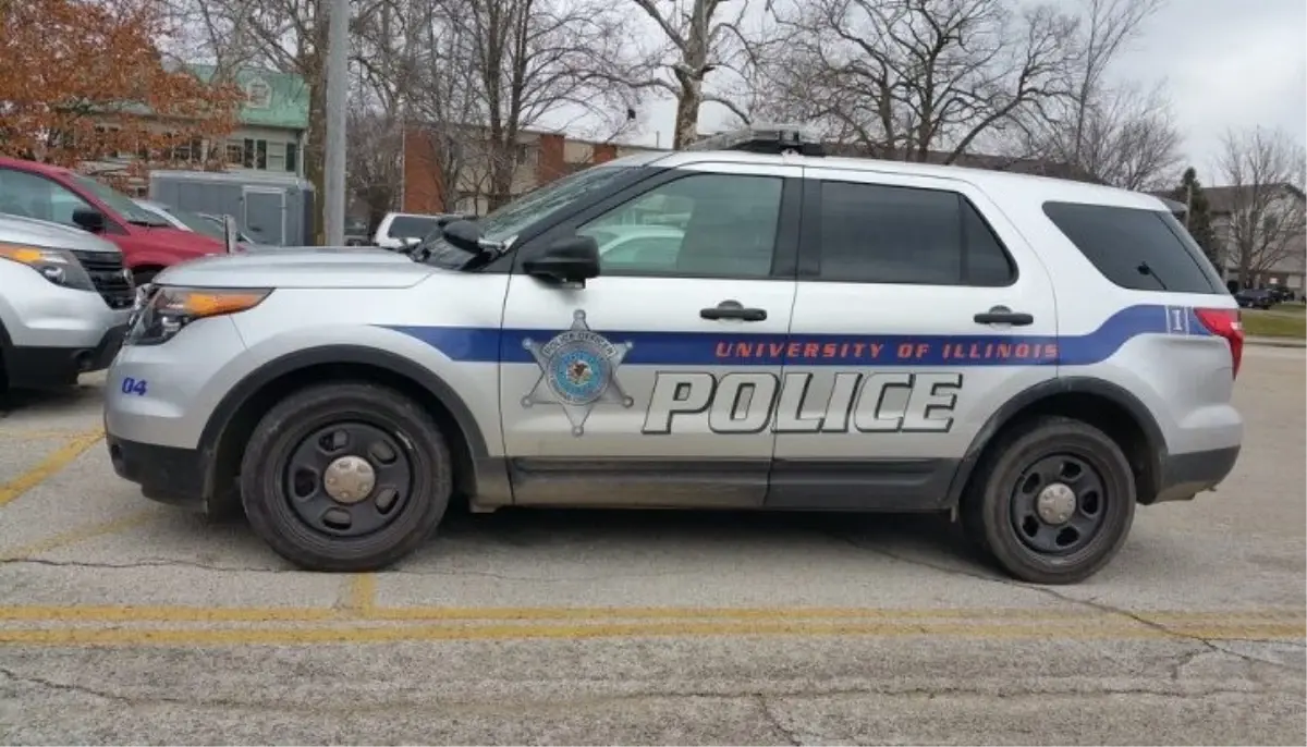 Illinois\'de Bomba İhbarı: Texaslı Siyasetçiler Tahliye Edildi