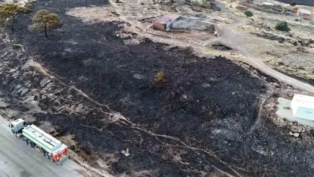 Çanakkale'de Orman Yangını: 1400 Hektar Alan Zarar Gördü