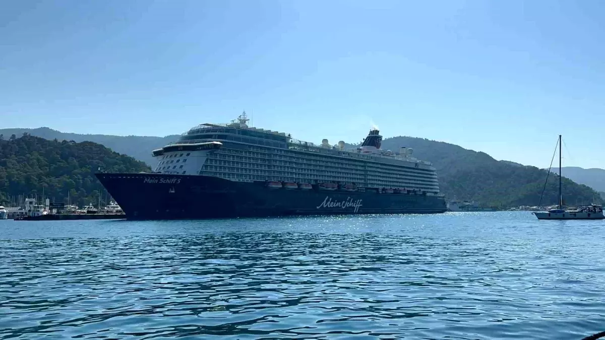 Mein Schiff 5 Marmaris\'te