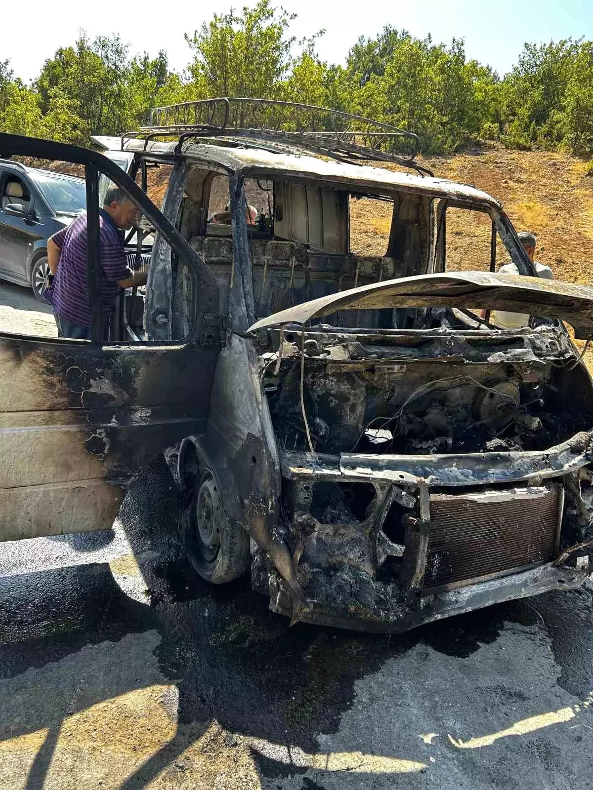 Elazığ\'da Minibüs Yangını