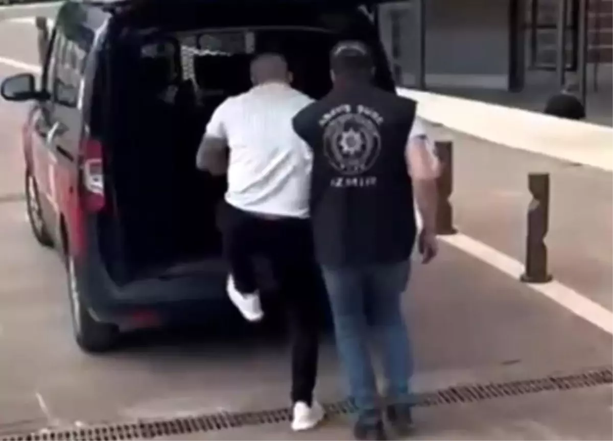 Firari Cinayet Zanlısı İzmir\'de Yakalandı