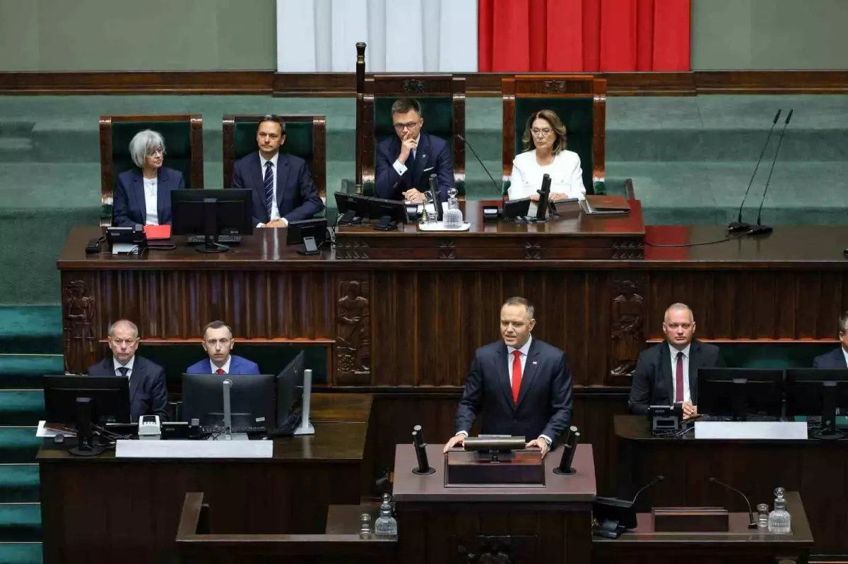 Karol Nawrocki Polonya Cumhurbaşkanı Olarak Yemin Etti
