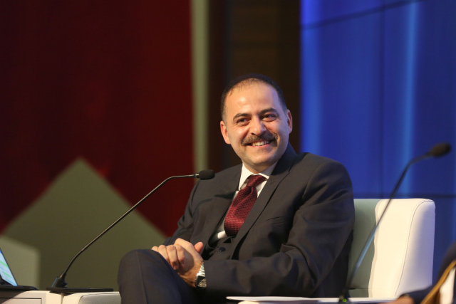 10 diplomalı Bakan Yardımcısı Ömer Fatih Sayan hakkındaki iddialara yanıt verdi