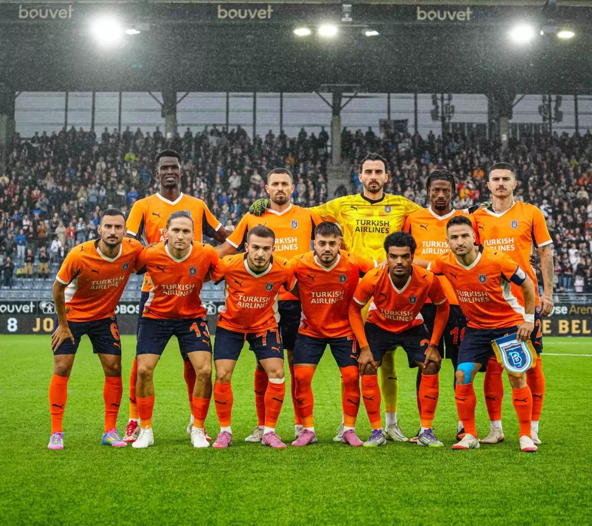 Başakşehir FK, Viking\'i 3-1 Yenerek Avantaj Sağladı