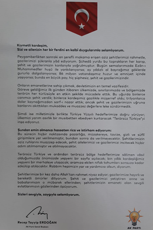 Cumhurbaşkanı Erdoğan'dan şehit ailelerine özel mektup Cumhurbaşkanı Erdoğan'dan şehit ailelerine özel mektup
