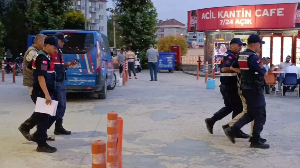 İnegöl\'de Uyuşturucu Operasyonu