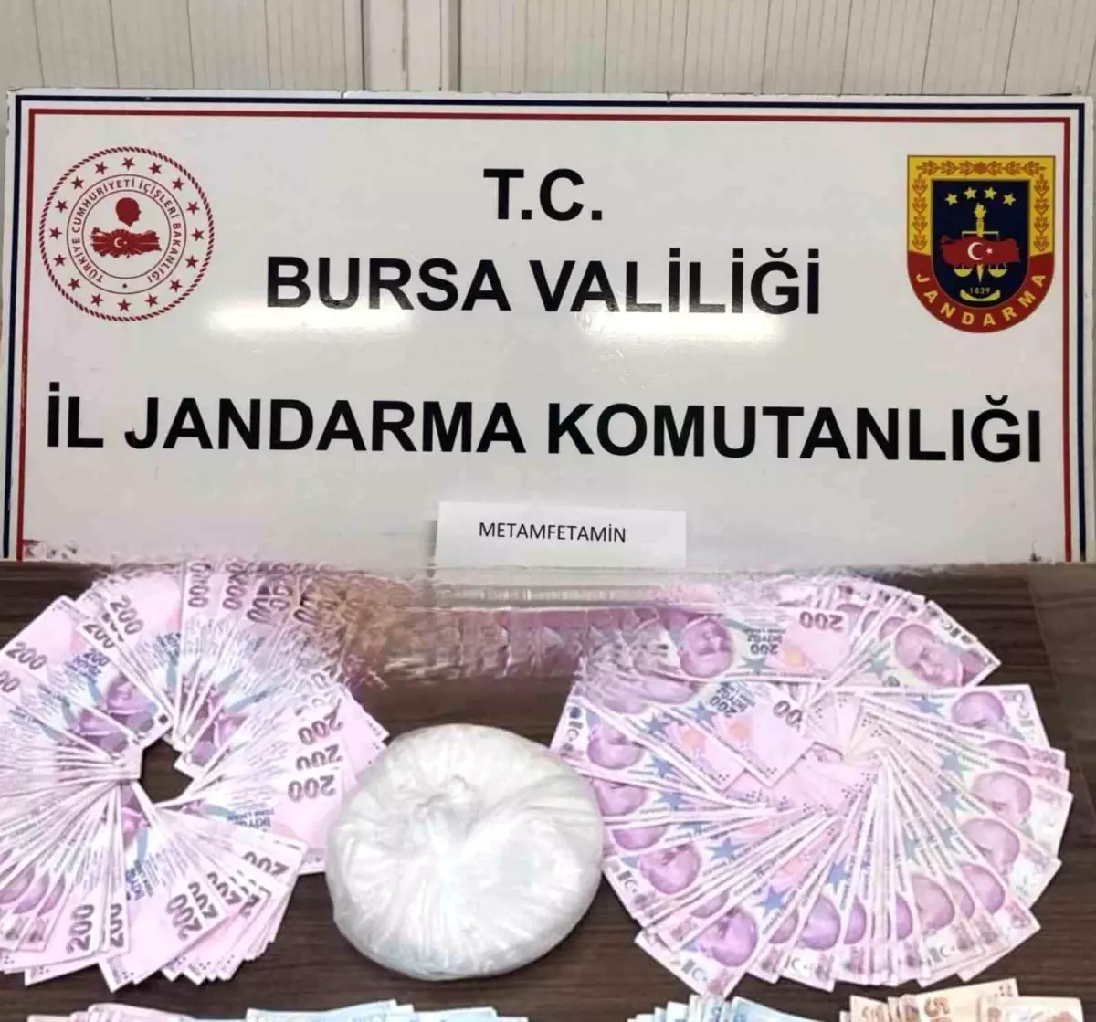 İnegöl\'de Kenevir ve Metanfetamin Operasyonu