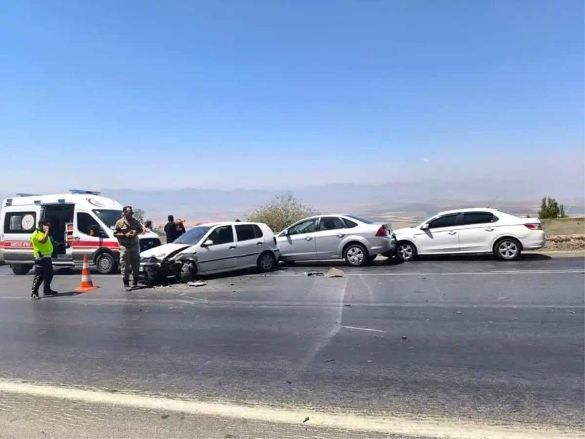 Gaziantep\'te Zincirleme Kaza: 9 Yaralı
