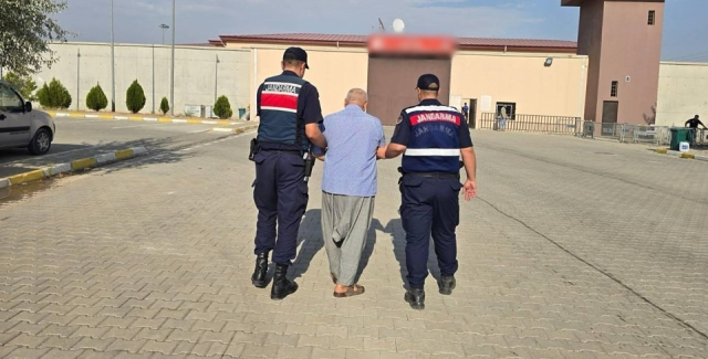 Katil zanlısı babanın oyununu gizli tanık bozdu