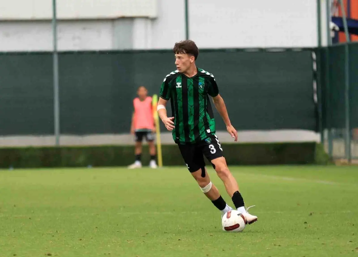 Kocaelispor\'dan Umut Can Aslan Kiralık