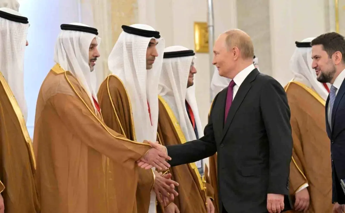 Putin, Trump ile BAE\'de Görüşmeyi Düşünüyor