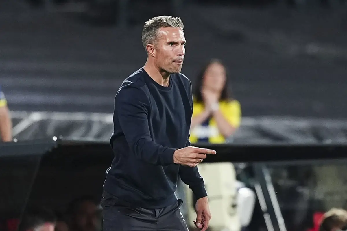 Robin Van Persie\'den Jose Mourinho\'ya cevap