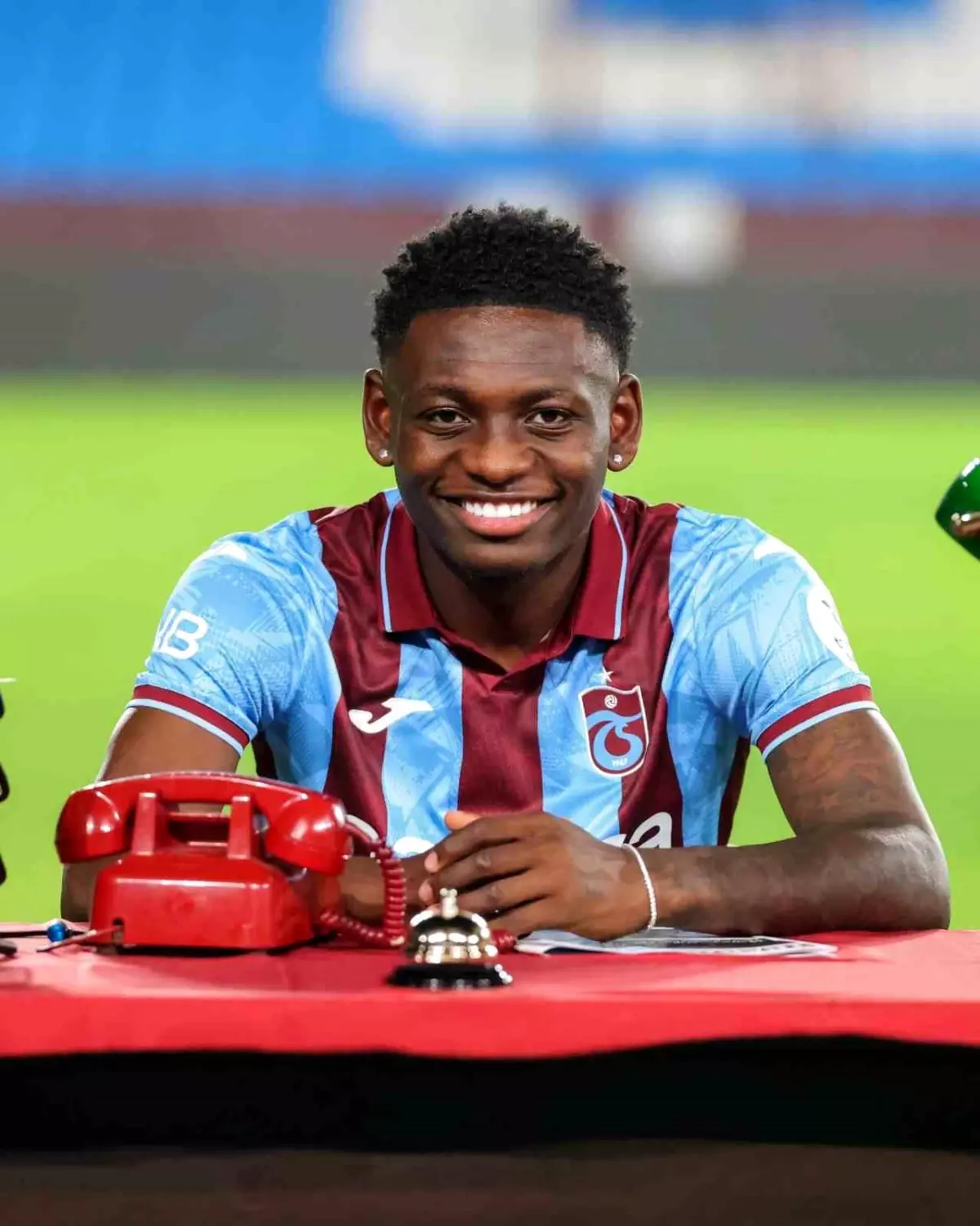 Trabzonspor Kazeem Olaigbe\'yi Transfer Etti