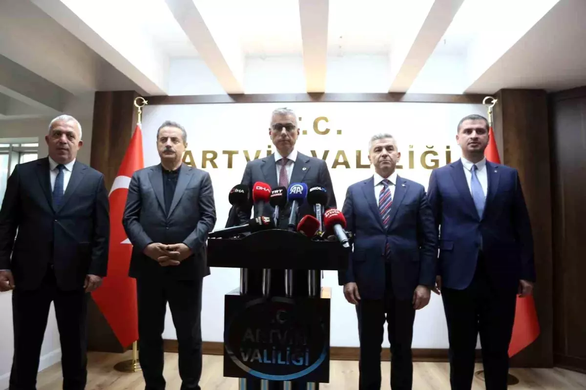 Artvin\'e 400 Yataklı Hastane
