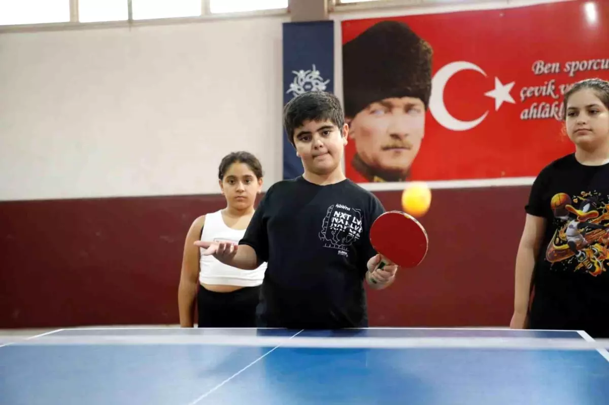 Aydın\'da Ücretsiz Masa Tenisi Kurslarıyla Çocukların Fiziksel ve Sosyal Gelişimi Destekleniyor