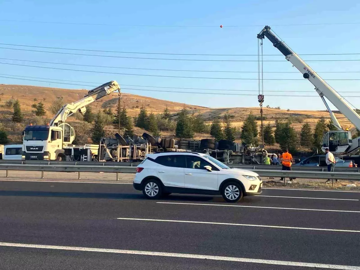 Ankara\'da Beton Mikseri Kazası: 6 Yaralı