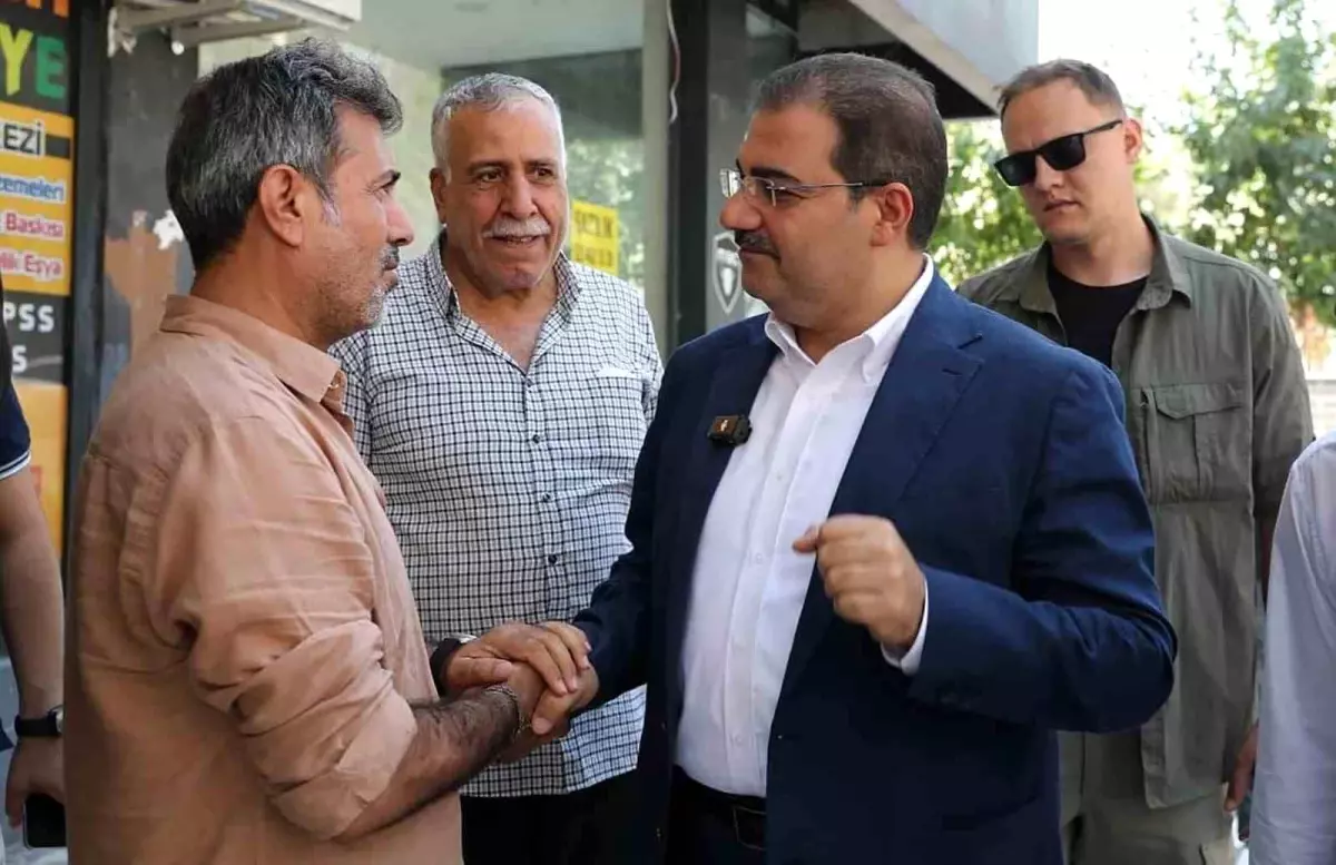 Başkan Canpolat, Bahçelievler\'de Esnaf ve Vatandaşlarla Buluştu