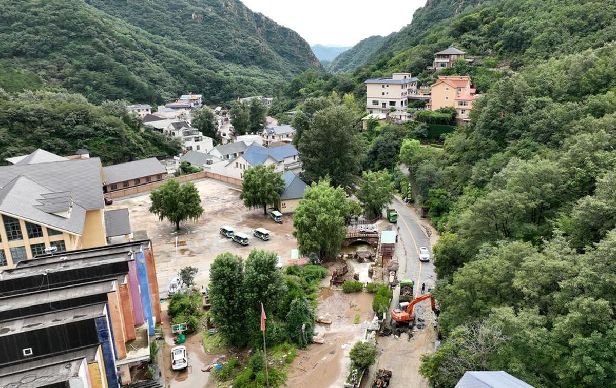 Çin, Selzedelere 70 Milyon Yuan Yardım