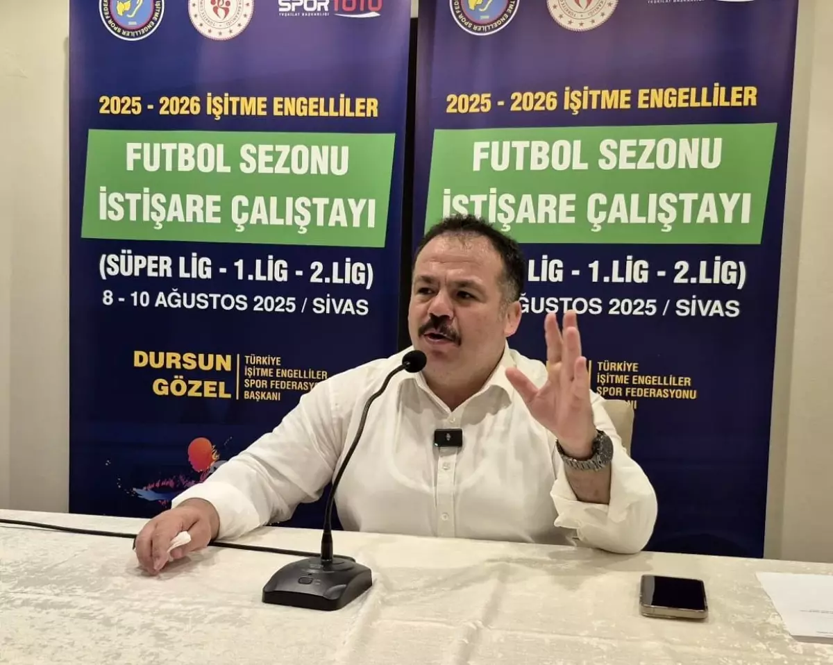 İşitme Engelliler Futbolu Çalıştayı Sivas\'ta