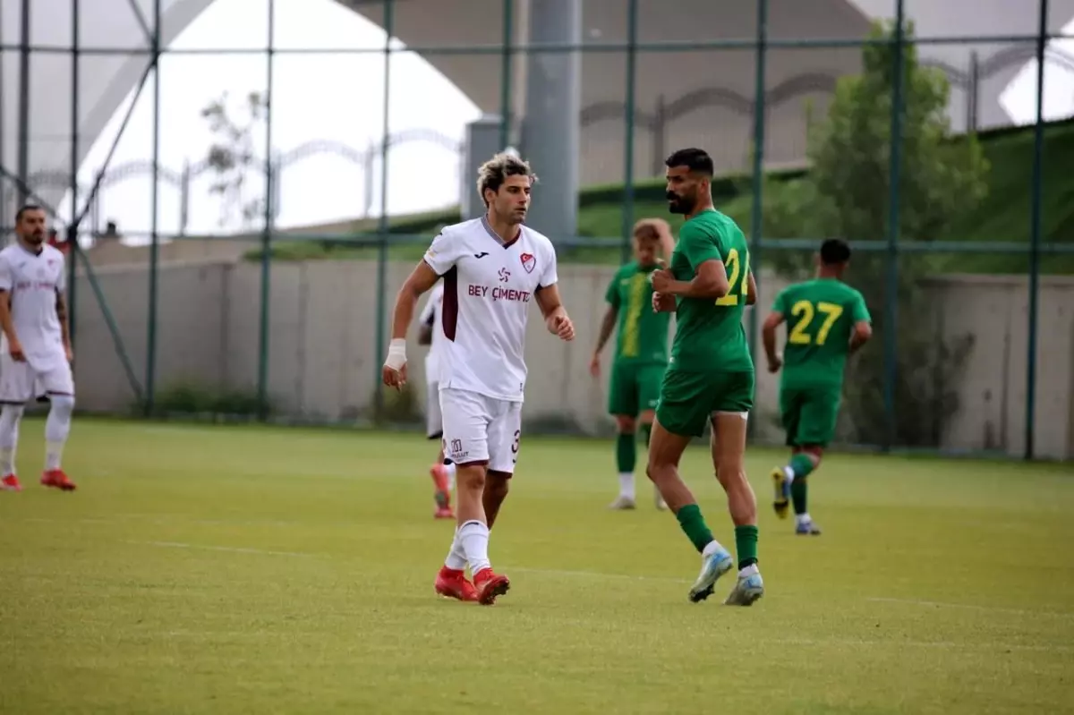 Elazığspor, Urfaspor\'u 3-1 Yendi