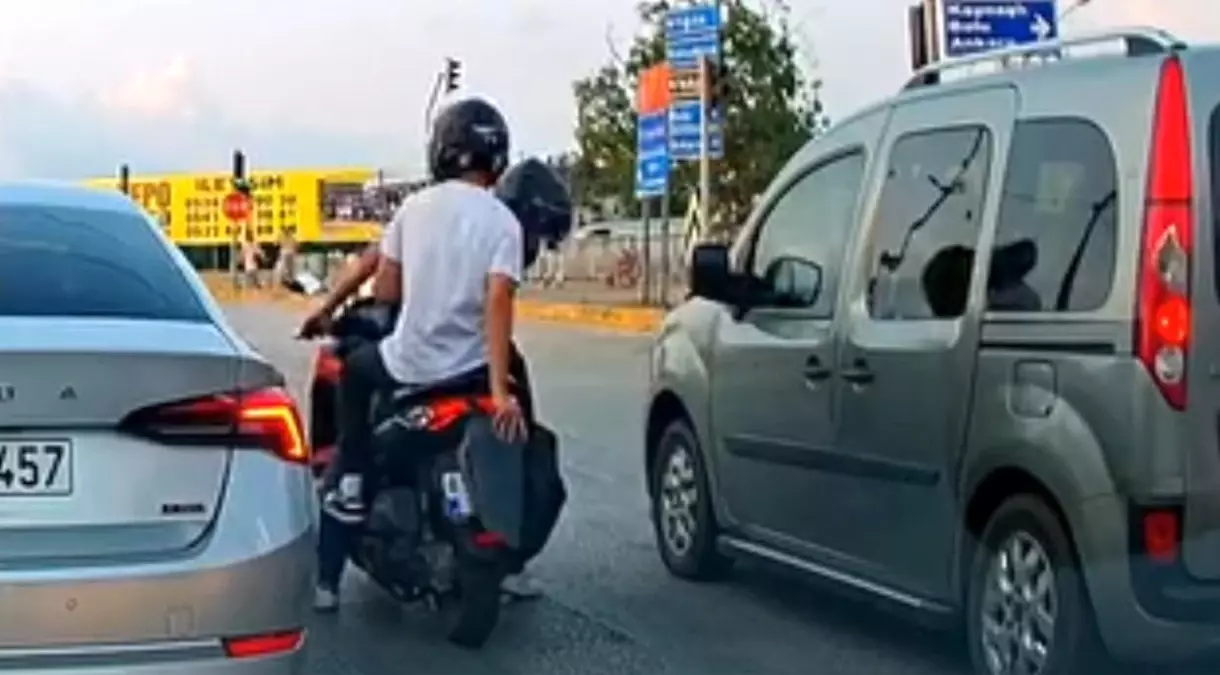 Kırmızı Işık İhlali Kamerada