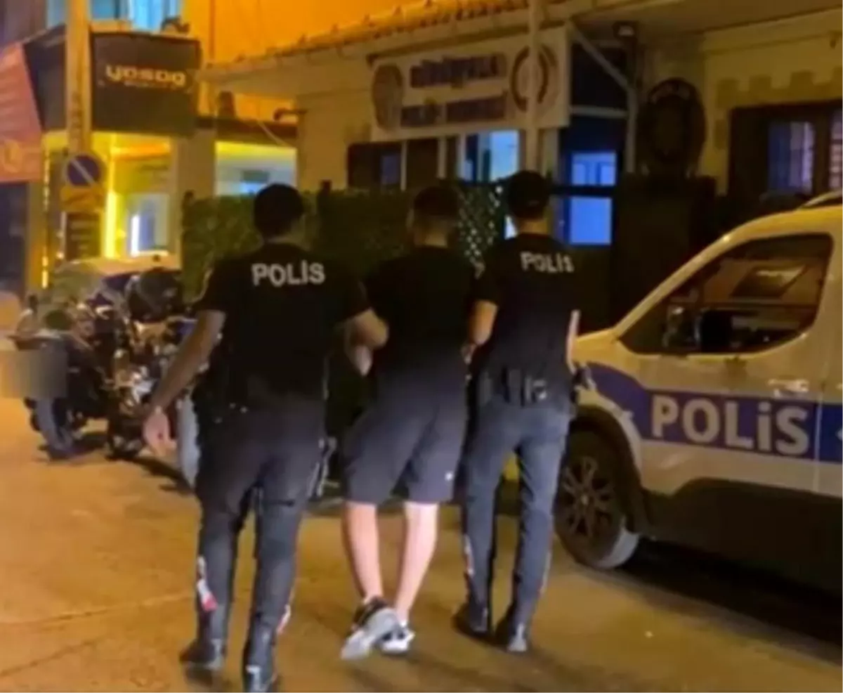 İzmir\'de Uyuşturucu ve Silah Operasyonu