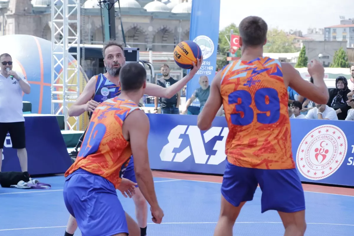 Kayseri\'de 3x3 Basketbol Turnuvası Başladı