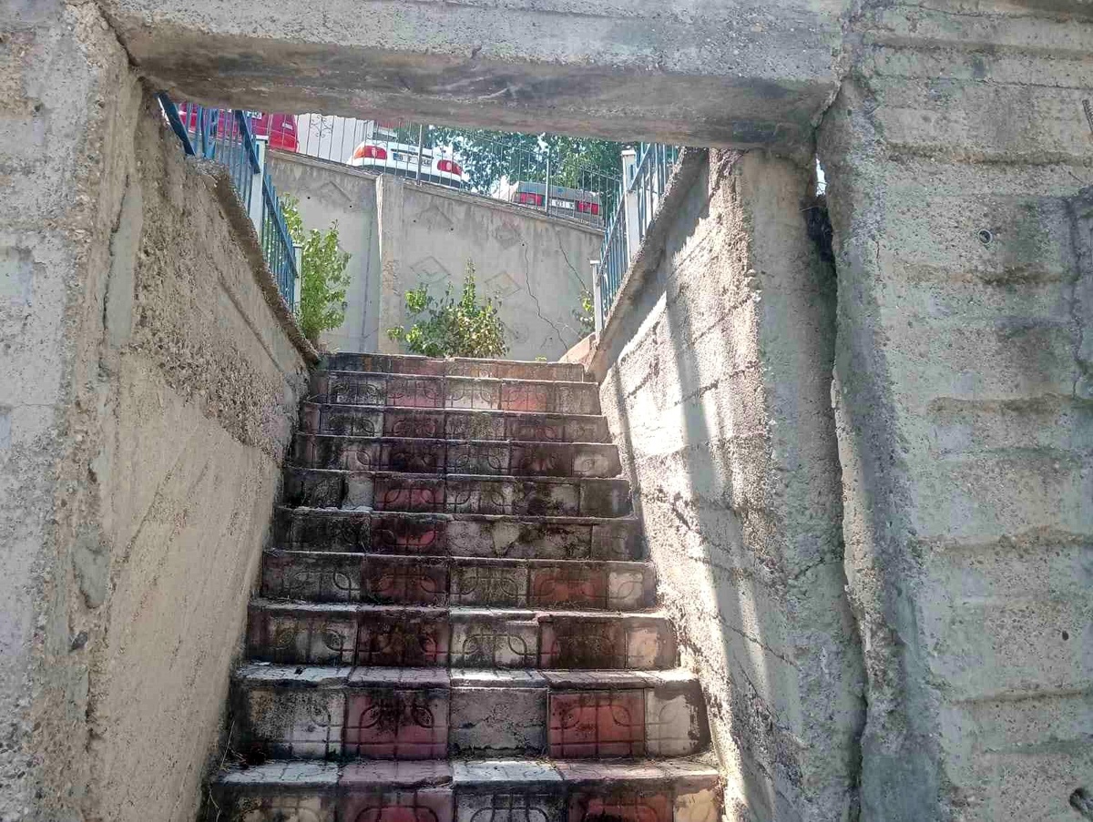 Mavi Asır Sitesi Sakinleri Yıkım Talebinde Bulundu