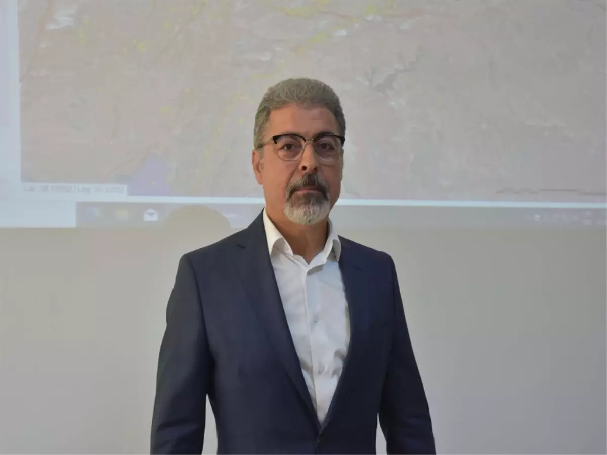 Sındırgı\'da 6.1 Büyüklüğünde Deprem