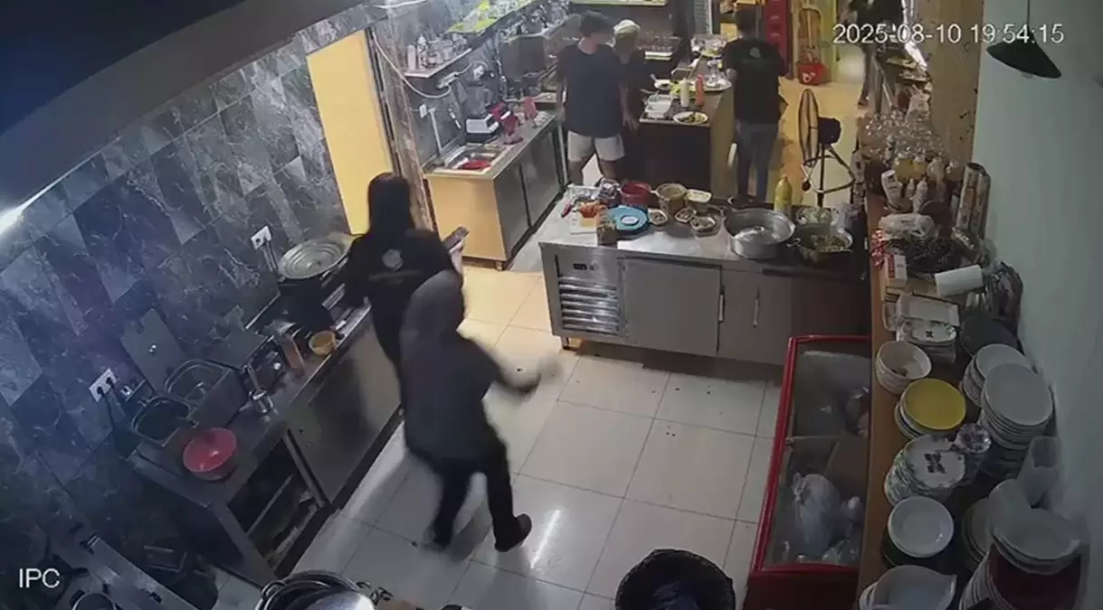 Manisa\'da Deprem Anı Kaydedildi