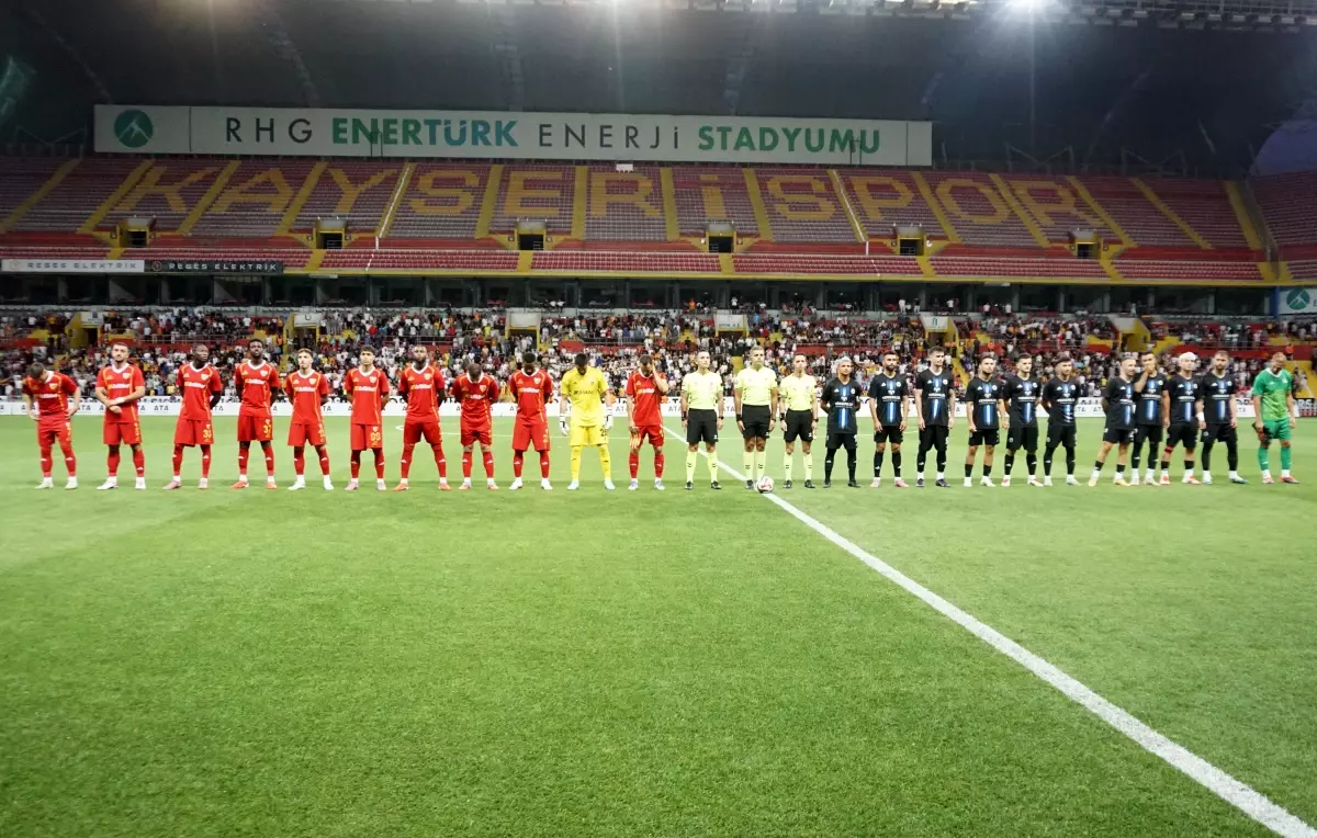Kayserispor, Erciyes FK\'yi 3-0 Yendi
