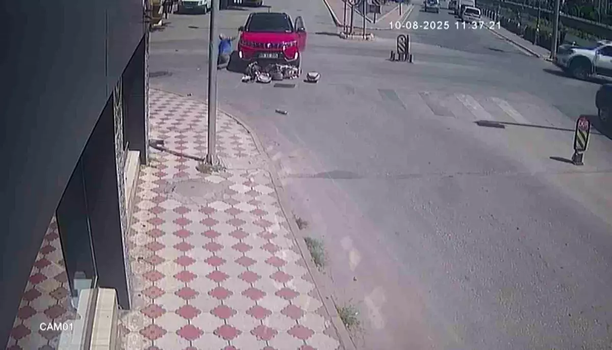 Amasya\'da Elektrikli Bisiklet Kaza Yaptı