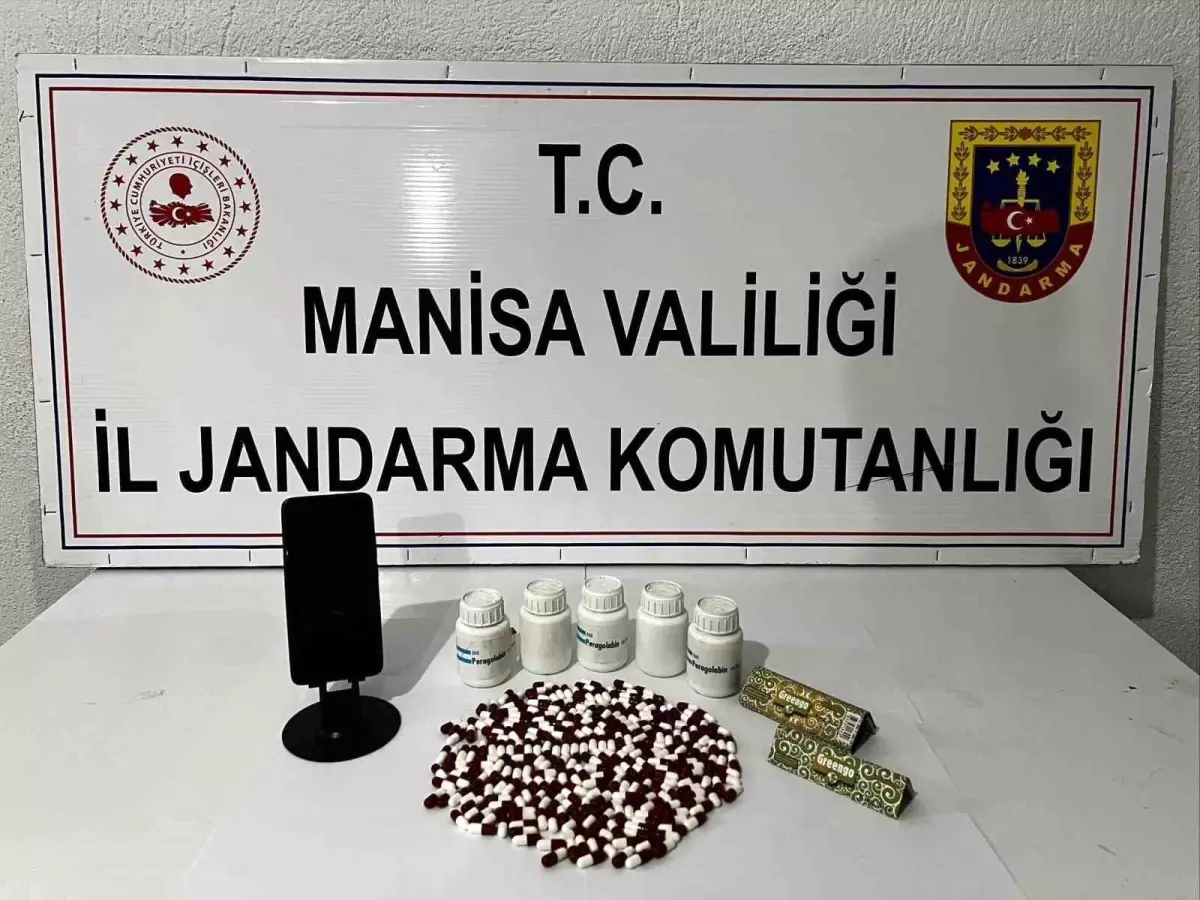 Kula\'da 258 Sentetik Hap Ele Geçirildi