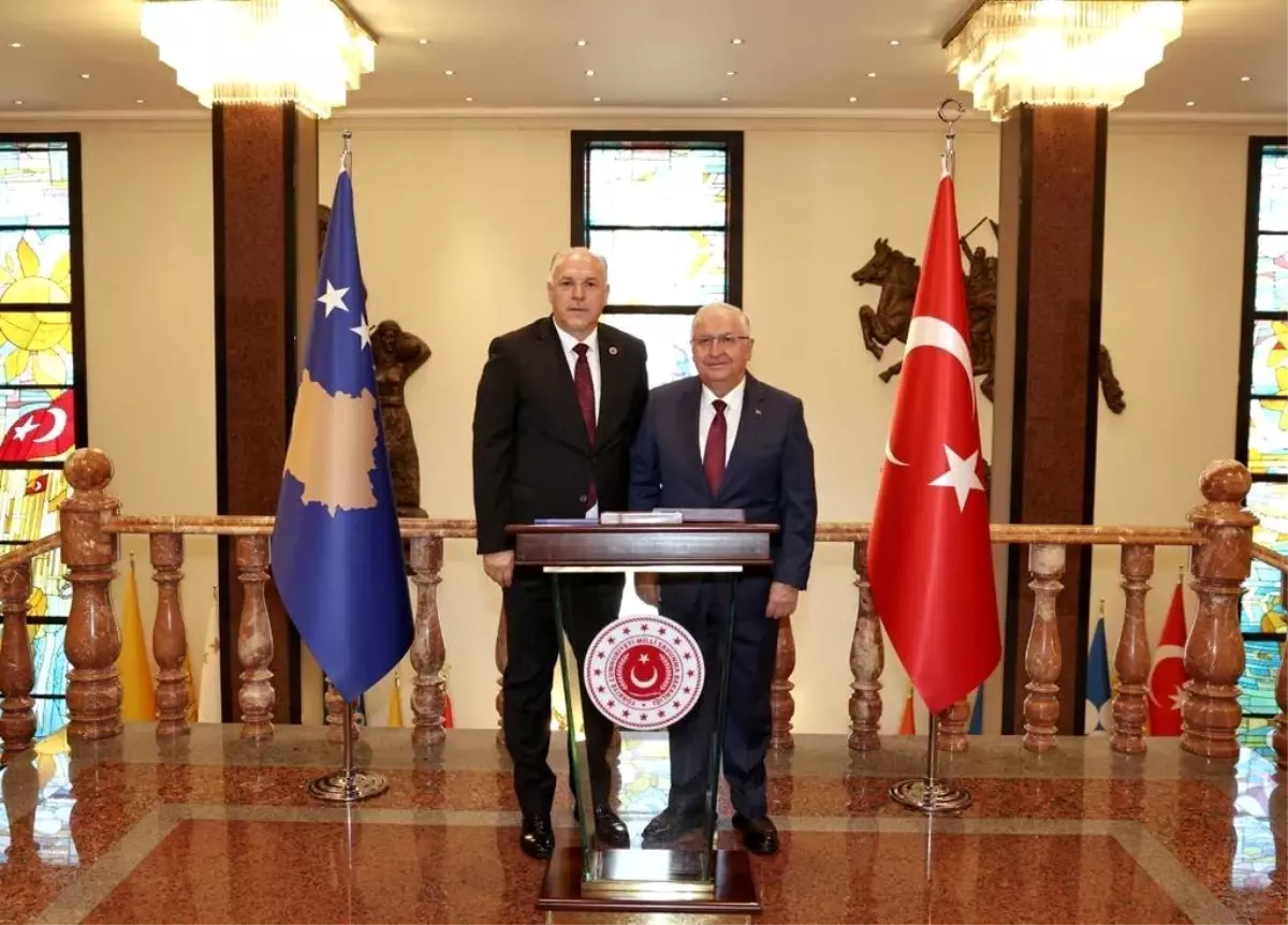 Kosova Bakanı Güler\'i Ziyaret Etti