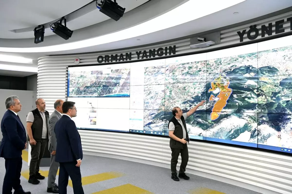 Türkiye\'de 55 Orman Yangınından 45\'i Kontrol Altında