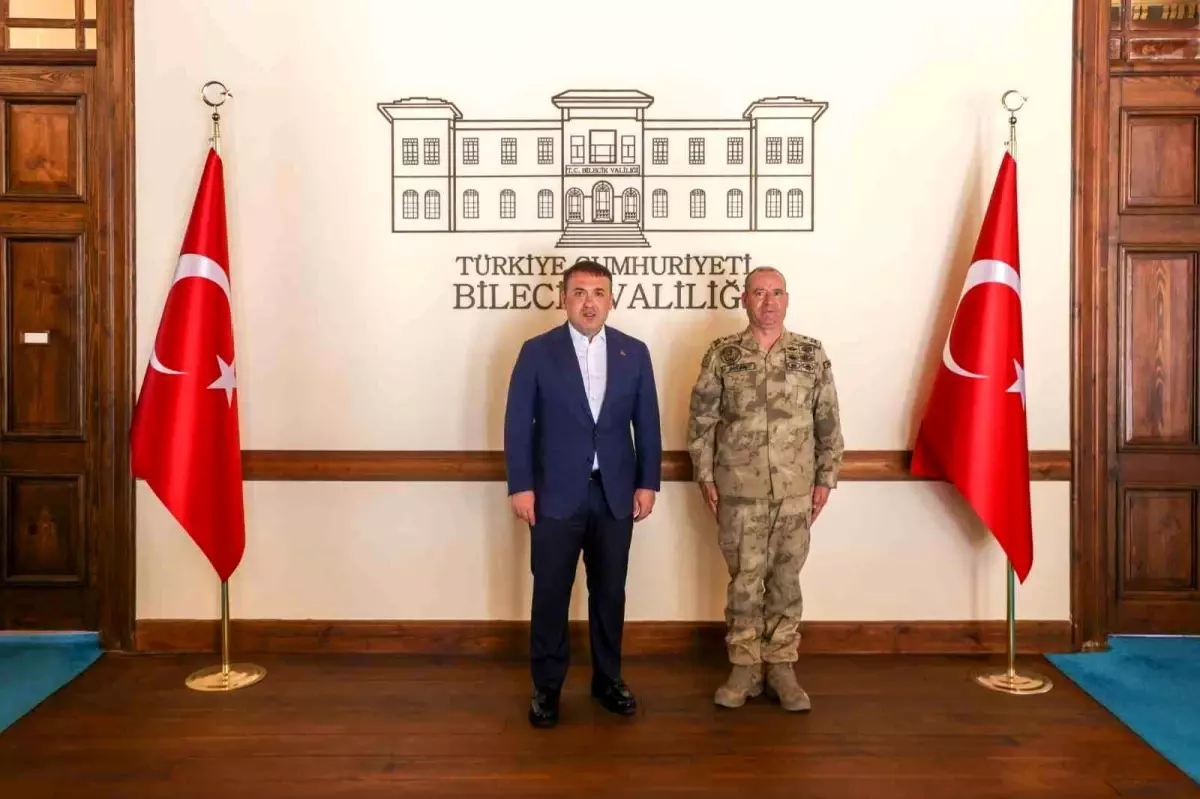 Bilecik Valisi, Yeni Jandarma Komutanlarını Kabul Etti
