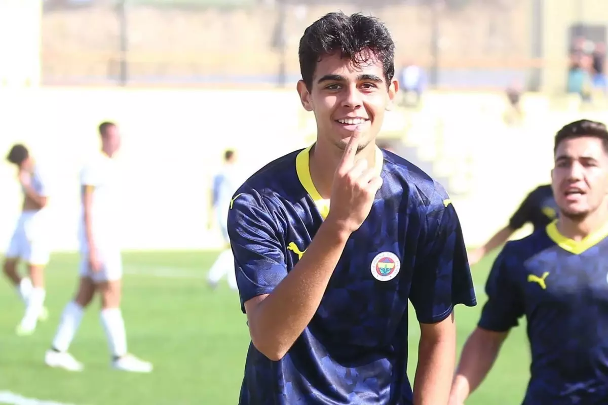 Çağrı Fedai, Fenerbahçe\'den Amed\'e kiralandı! 1000 dakika oynatılmazsa ceza