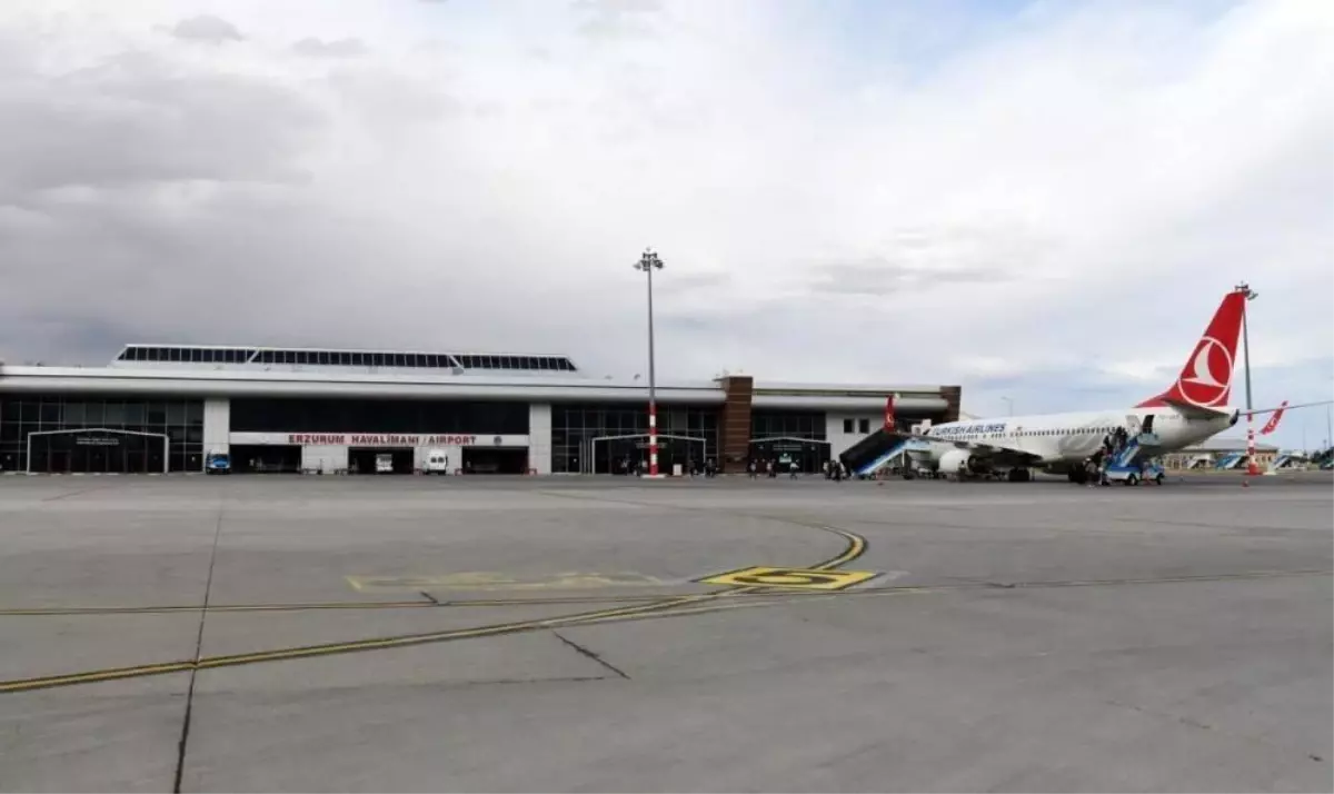 Erzurum Hava Limanı\'nda Uçuş ve Yolcu Artışı