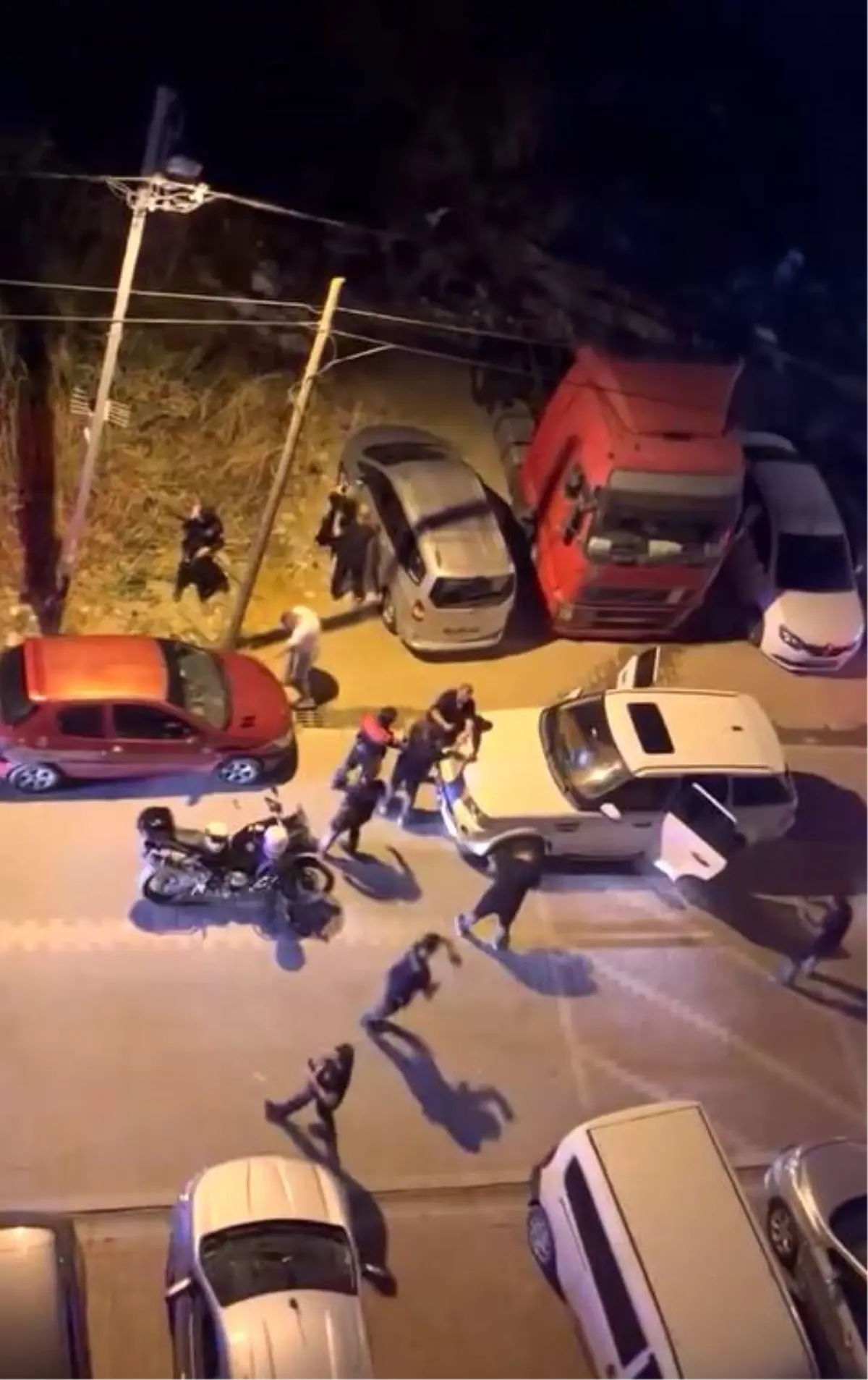 Esenyurt\'ta Polise Direniş: 3 Gözaltı