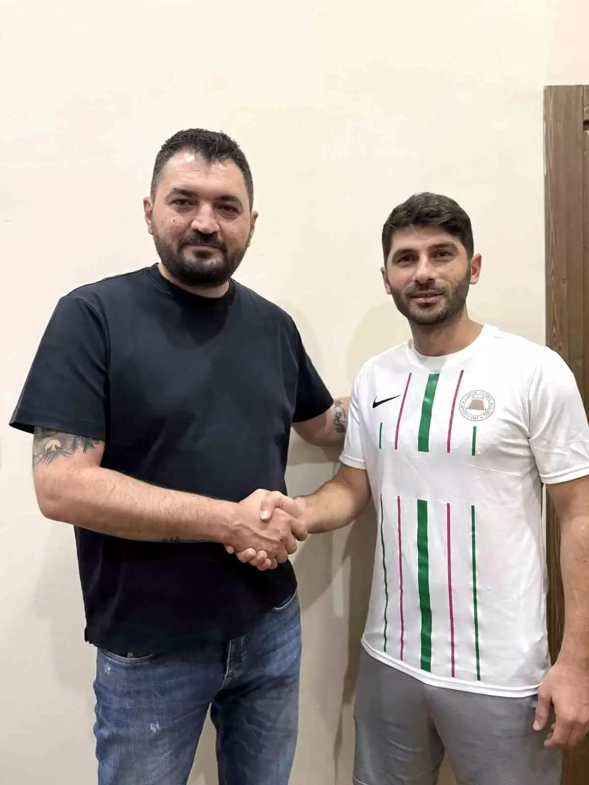 Isparta 32 Spor, Sinan Akaydın\'ı Transfer Etti