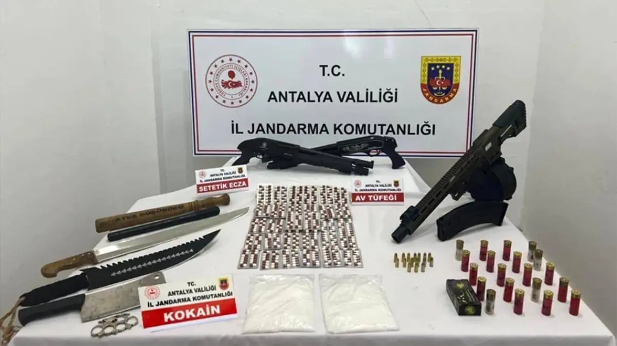Antalya\'da Uyuşturucu Operasyonu: Tutuklama