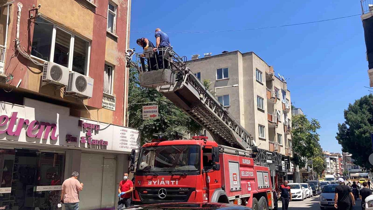 Burdur\'da Kötü Koku Alarmı