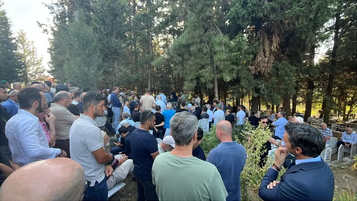 Halil Serim\'in Cenaze Töreni