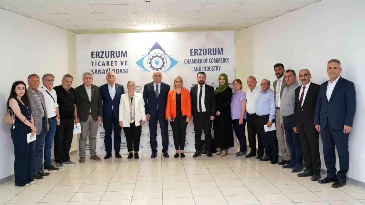 CHP Heyetinden Erzurum Ziyareti