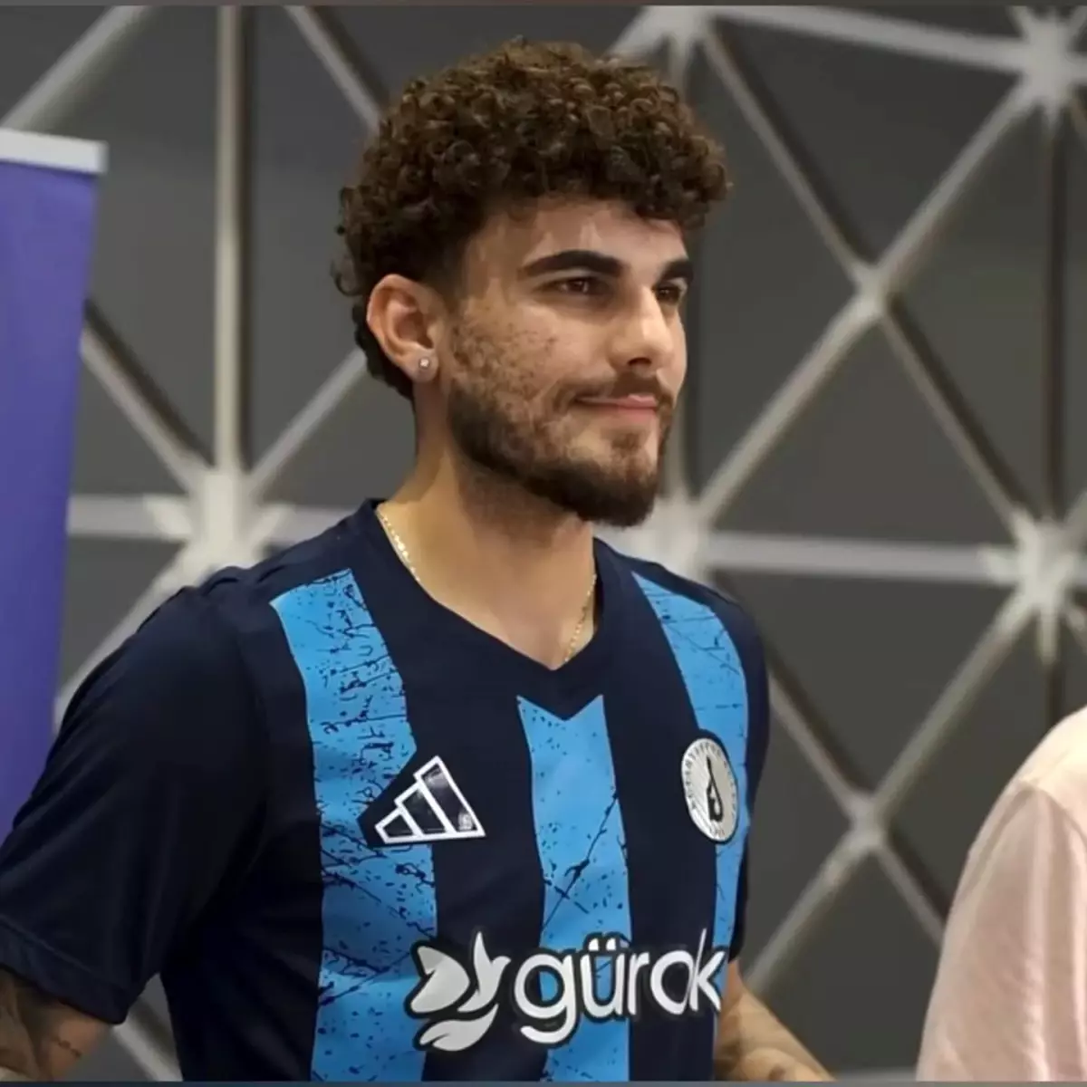 Kütahyaspor Doğukan Nelik ile Anlaştı