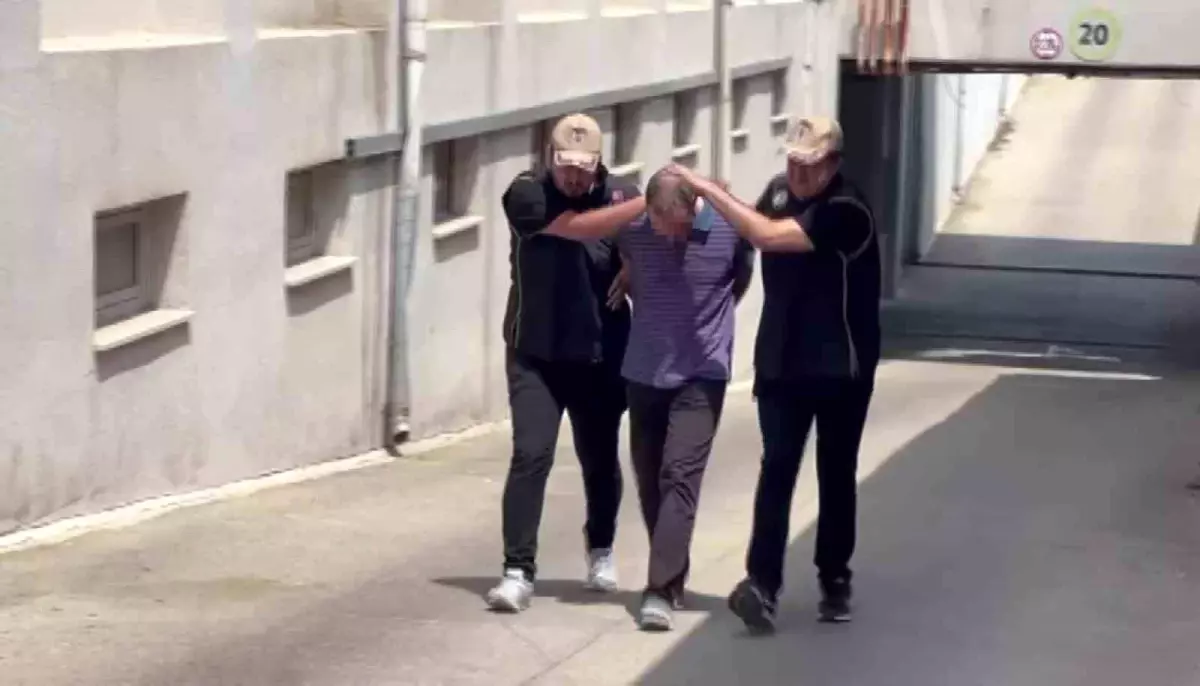 Adana\'da FETÖ Operasyonu: 3 Hükümlü Yakalandı