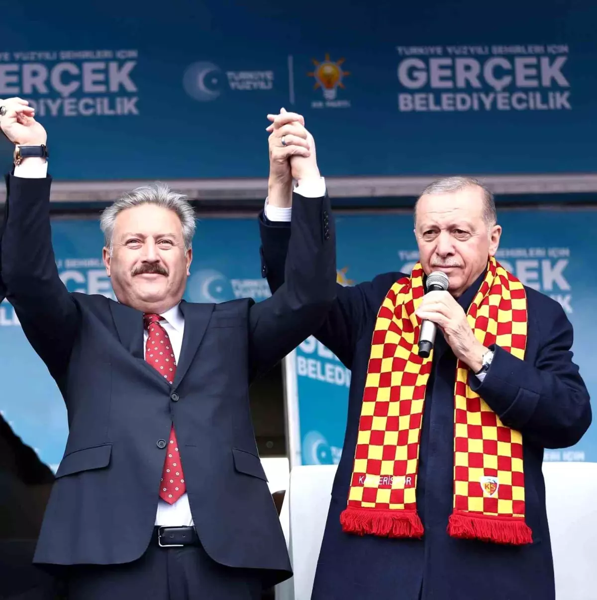 Başkan Palancıoğlu, Ak Parti\'nin 24. kuruluş yıl dönümünü kutladı