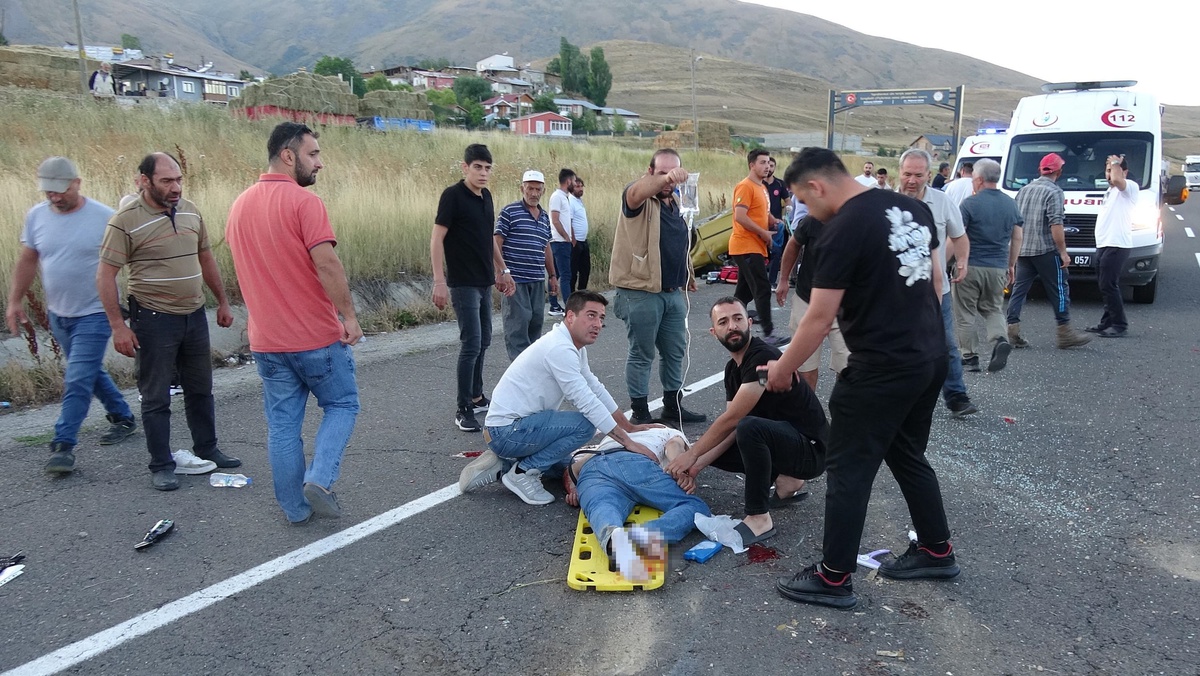 Erzurum\'da trafik kazası: 2 ölü