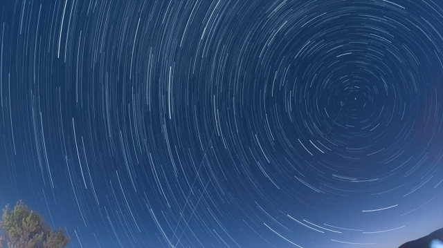 Perseid meteor yağmuru Türkiye semalarında büyüledi
